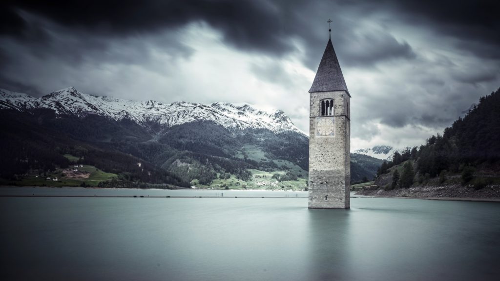 Reschensee in Südtirol